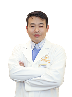 Bác sĩ Doãn Hữu Linh