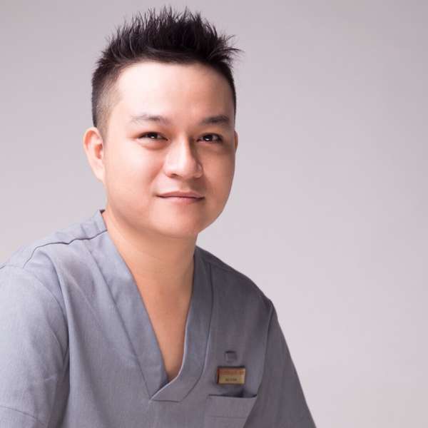 Bác sĩ chuyên khoa I Nguyễn Quốc Huy