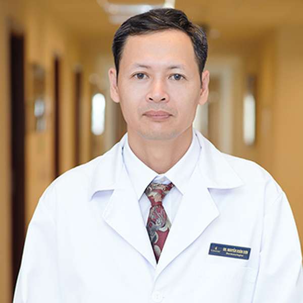 Bác sĩ Nguyễn Xuân Sơn