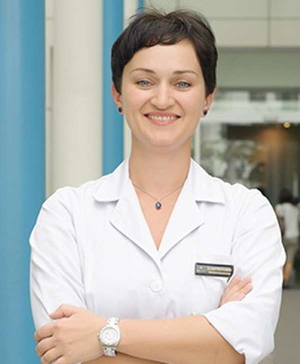 Bác sĩ Kharitonchyk Aksana