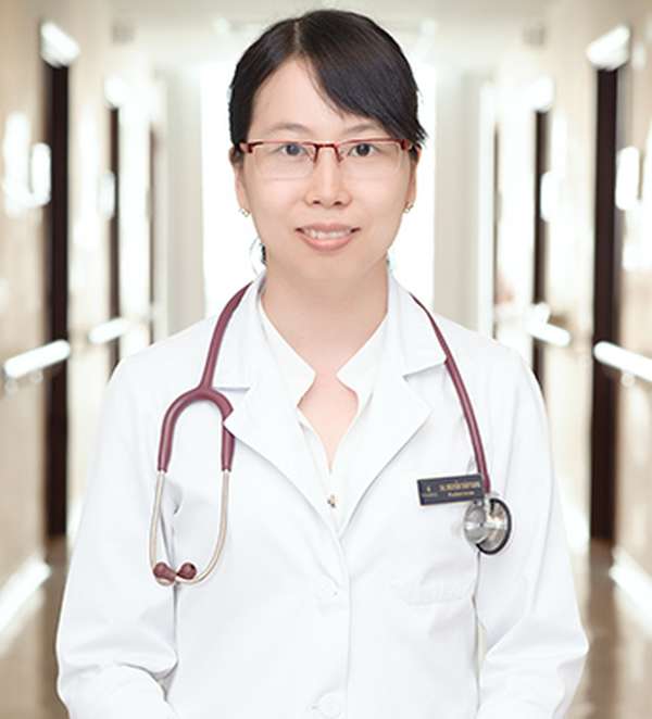 Bác sĩ Nguyễn Thùy Dung