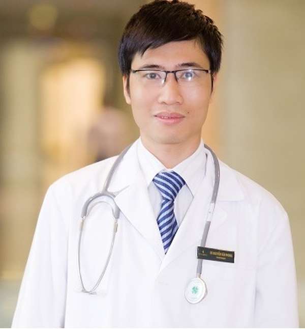 Bác sĩ, Thạc sĩ  Nguyễn Văn Phong